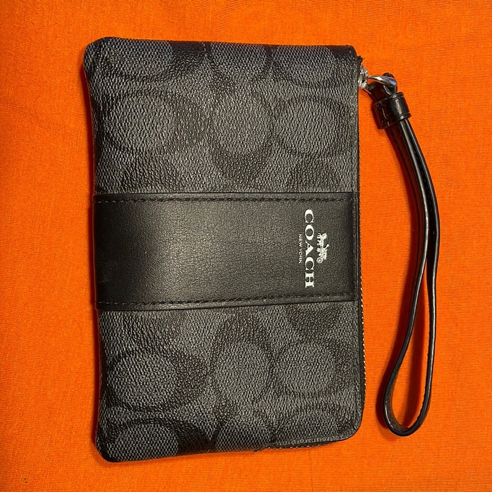 Coach corner zipper wristlet